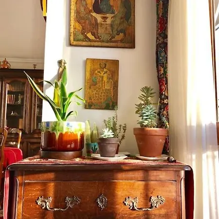 Nice Cosy Appart, Center * Parijs